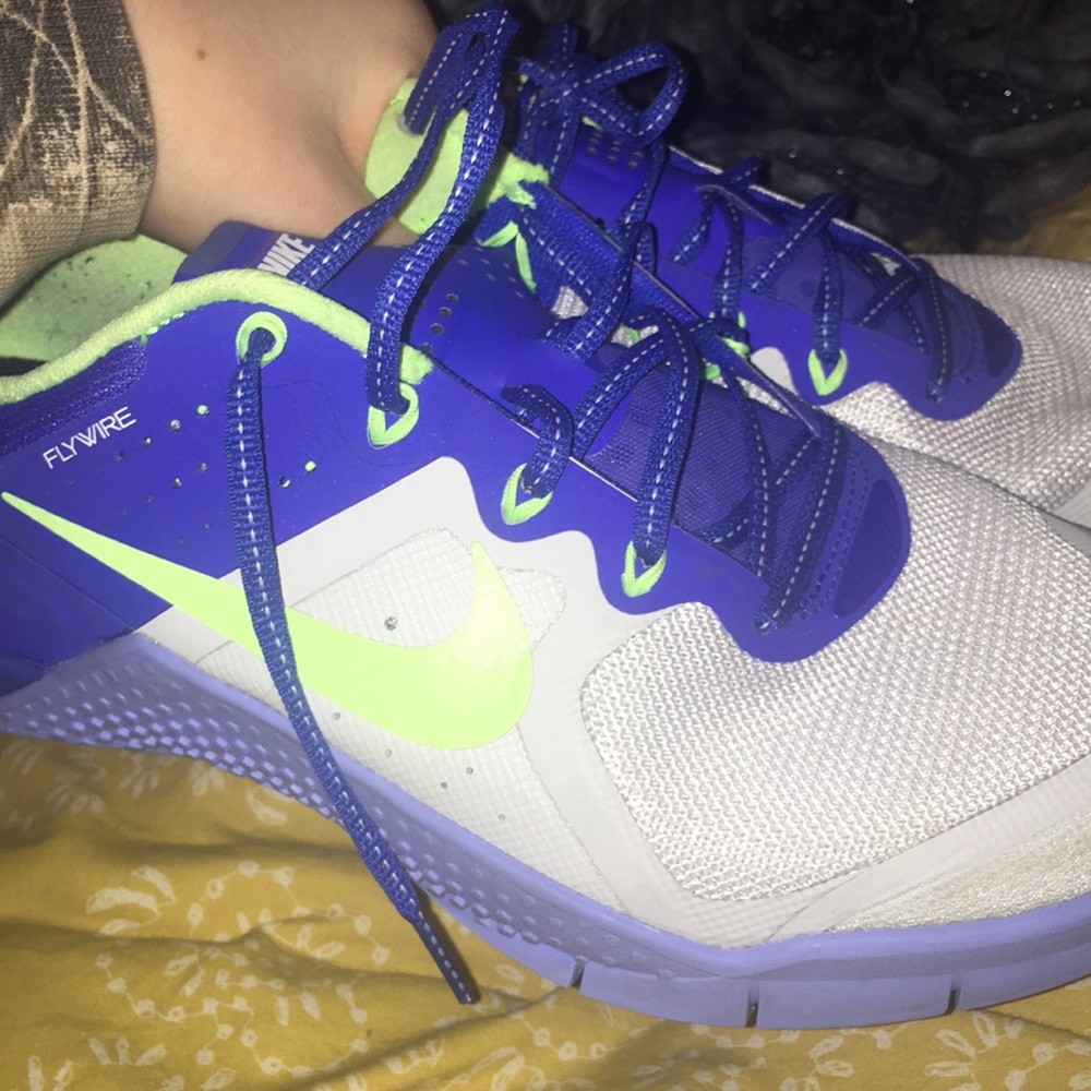 Nike flywire